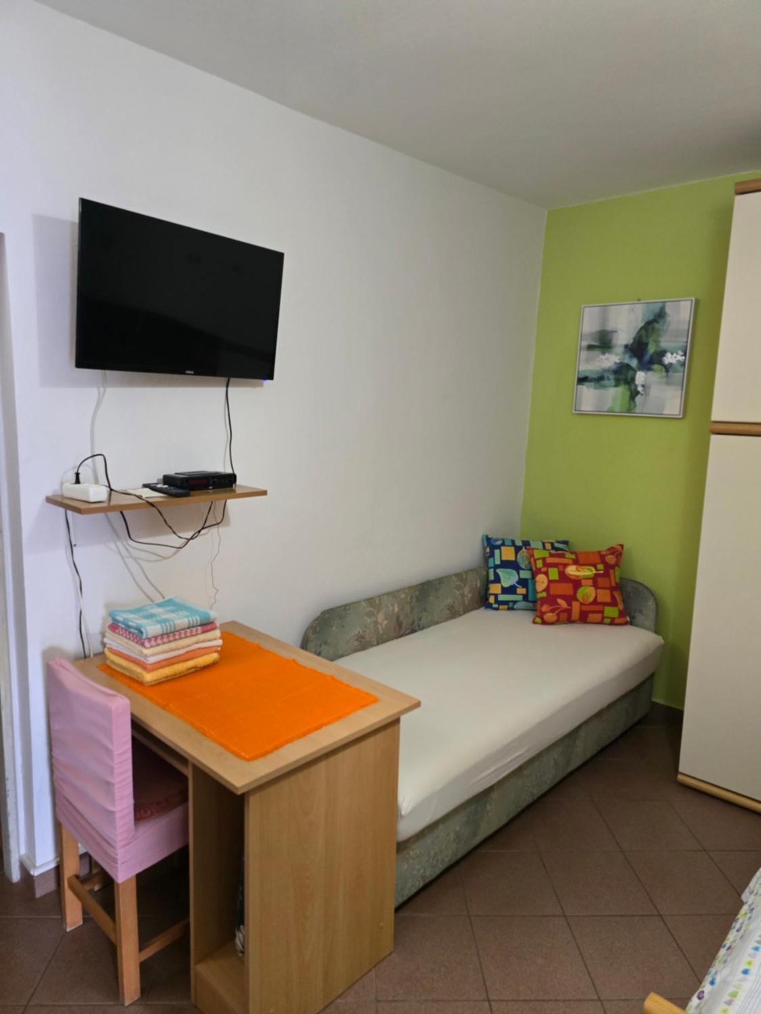 Apartments Mladenka Senj  Dış mekan fotoğraf