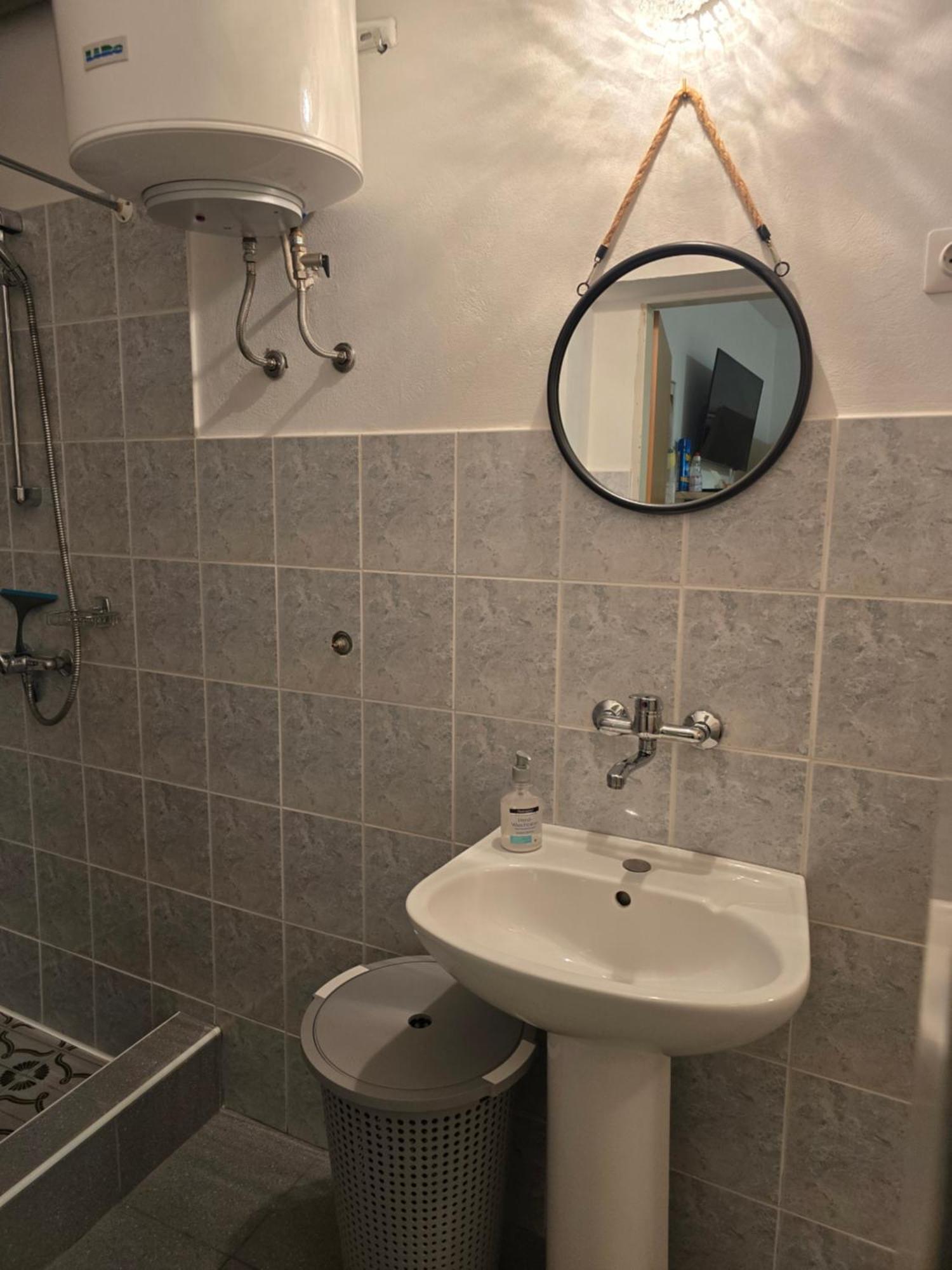 Apartments Mladenka Senj  Dış mekan fotoğraf