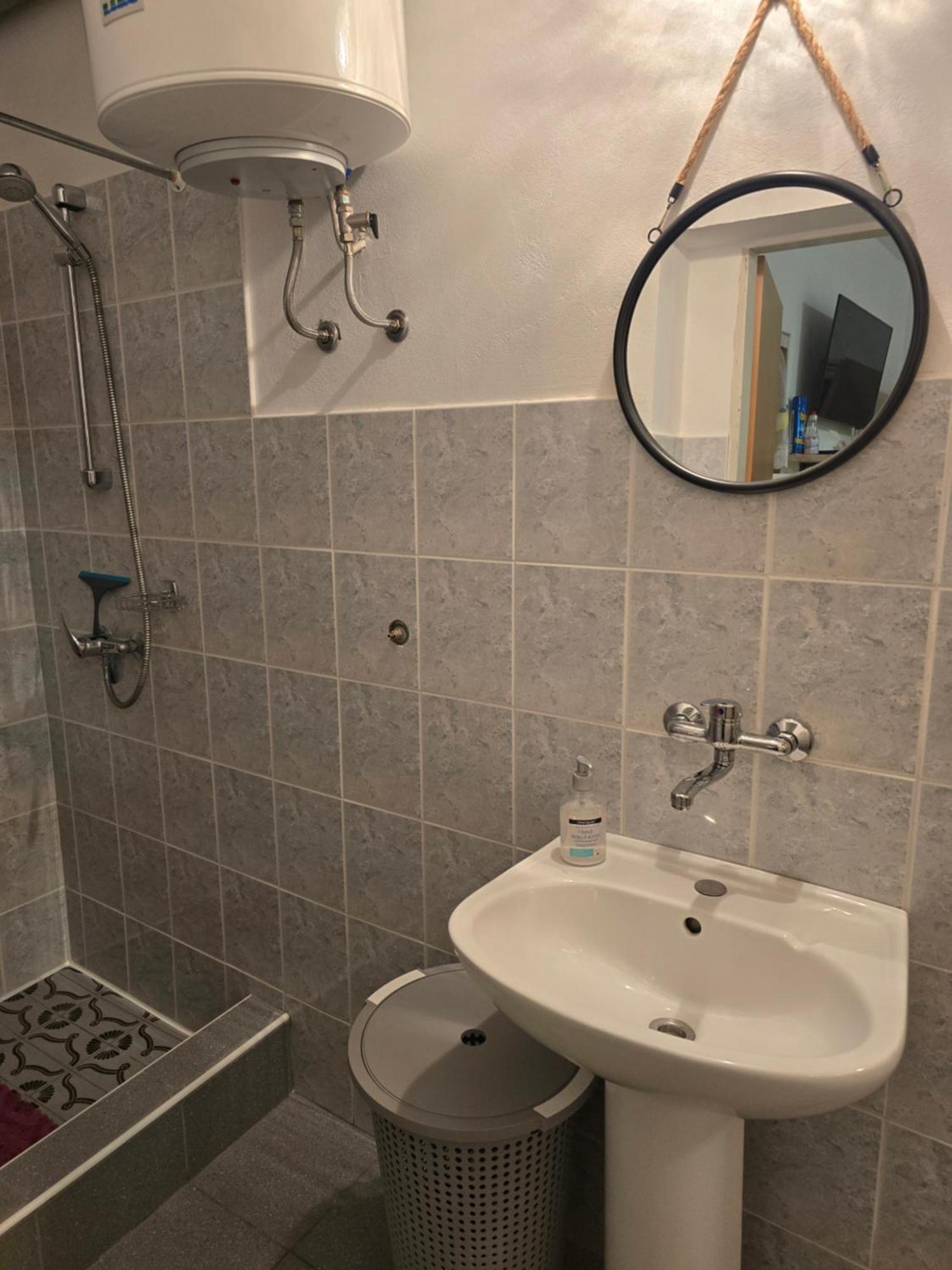 Apartments Mladenka Senj  Dış mekan fotoğraf