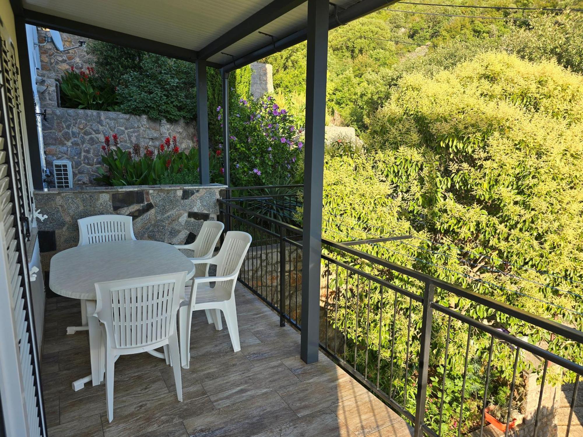 Apartments Mladenka Senj  Dış mekan fotoğraf
