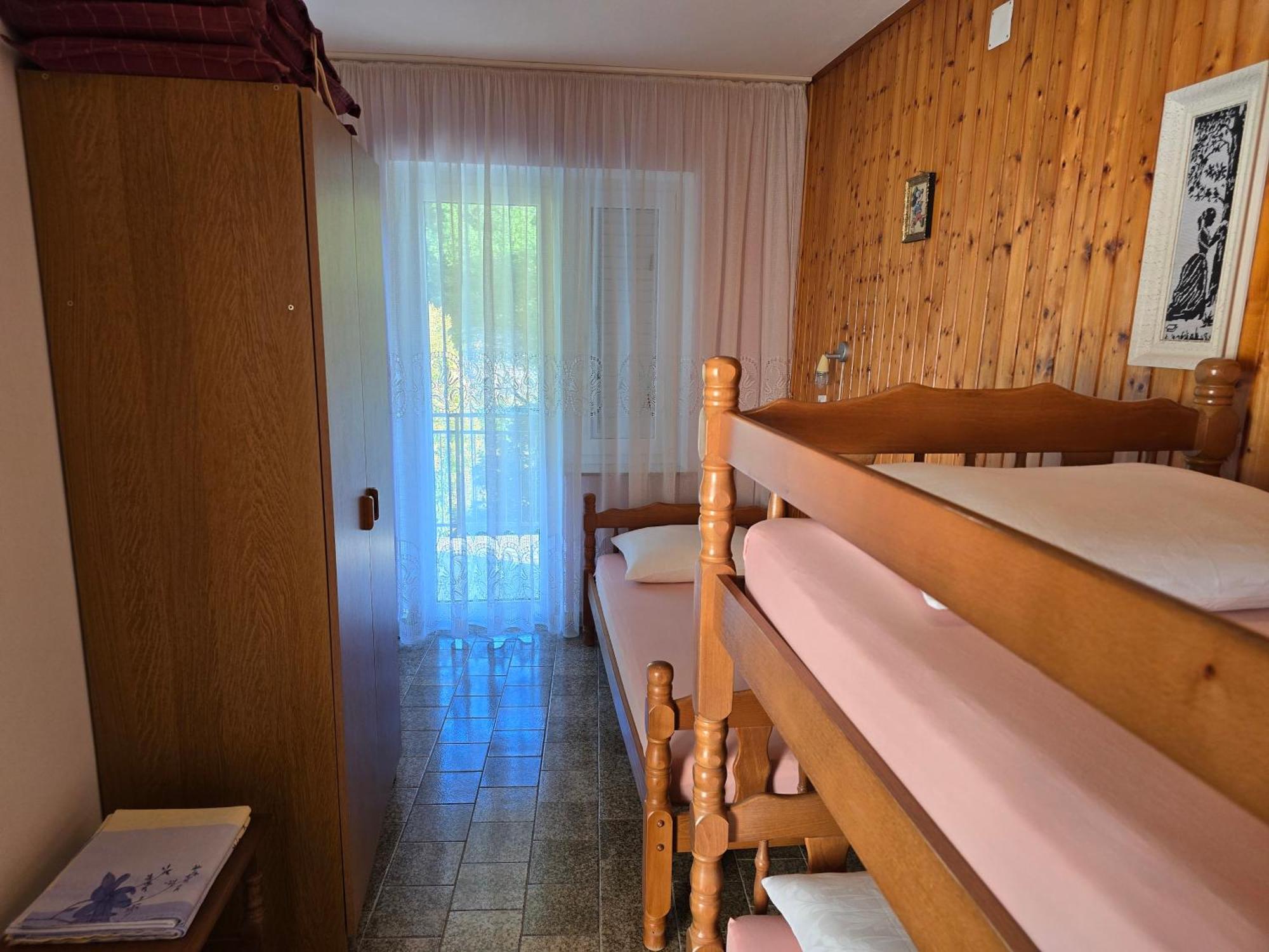 Apartments Mladenka Senj  Dış mekan fotoğraf