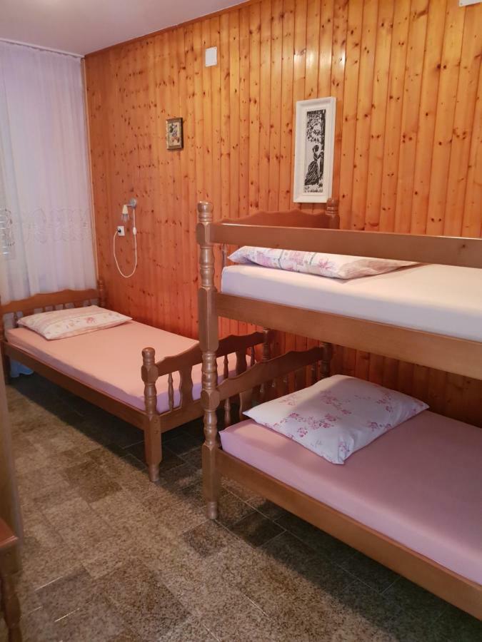 Apartments Mladenka Senj  Dış mekan fotoğraf