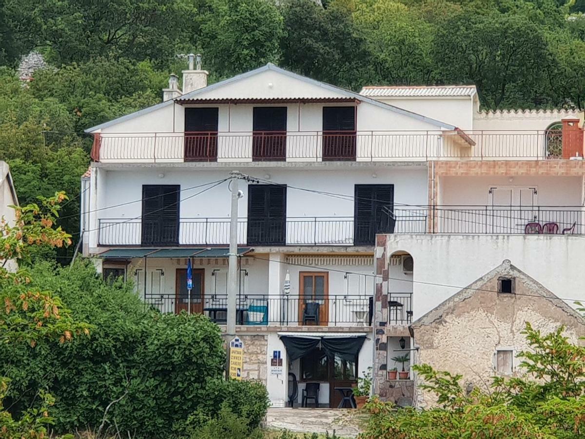 Apartments Mladenka Senj  Dış mekan fotoğraf