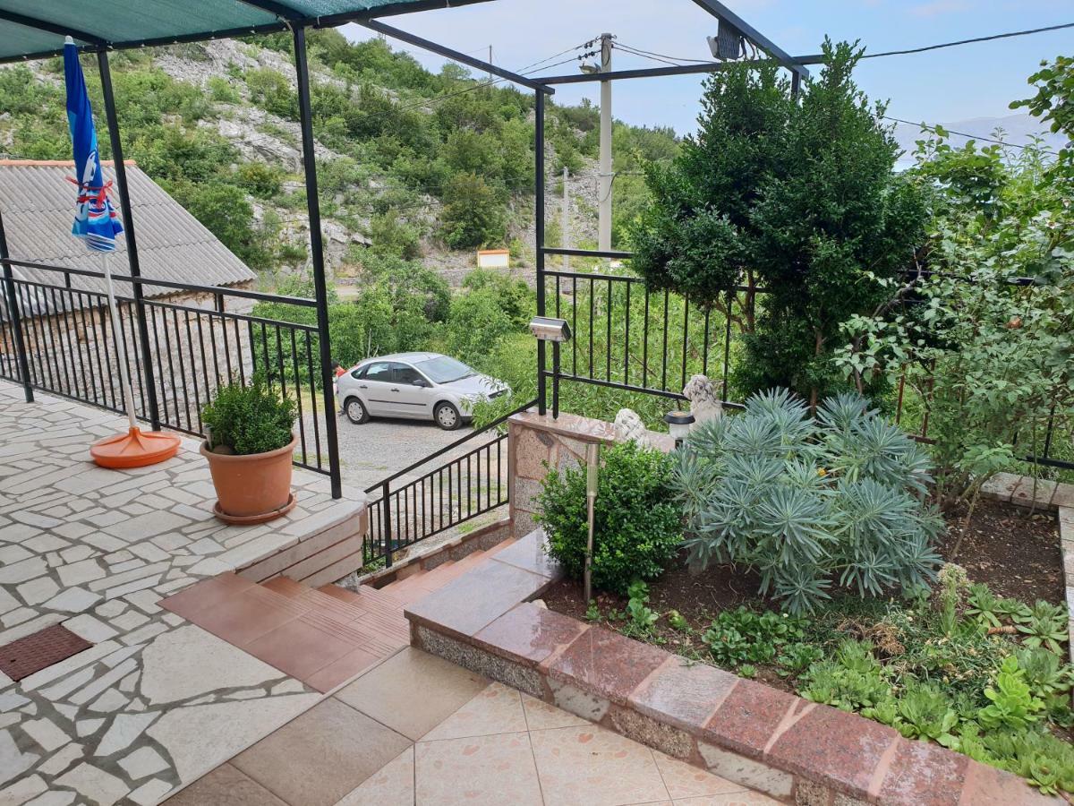 Apartments Mladenka Senj  Dış mekan fotoğraf